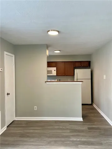 $975 | 2406 Toro Lane, Unit B, Bryan, TX 77807