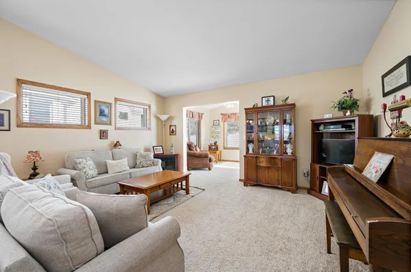 $339,900 | 517 Buffalo Run Road, Buffalo, MN 55313