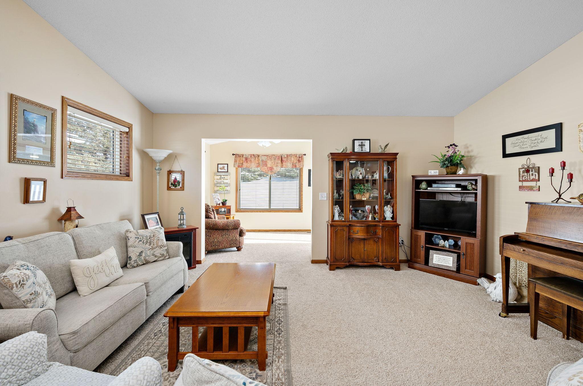 517 Buffalo Run Road Buffalo, MN 55313 - Photo 7 of 25