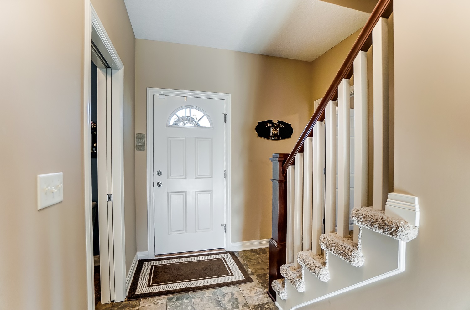 625 Perolla Drive Fort Wayne, IN 46845 - Photo 4 of 35