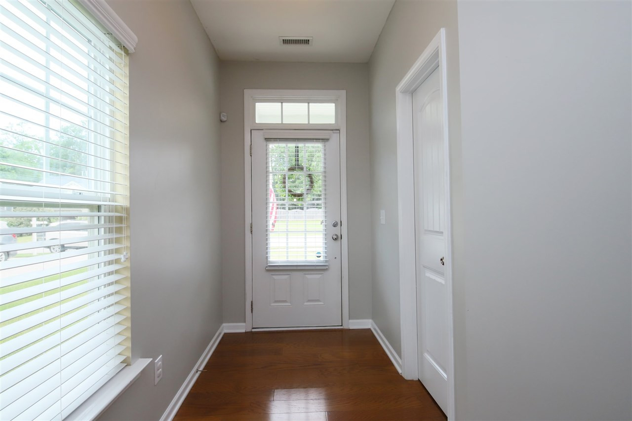 601 Smith Ridge Way Fuquay-Varina, NC 27526 - Photo 4 of 26 Photo 4