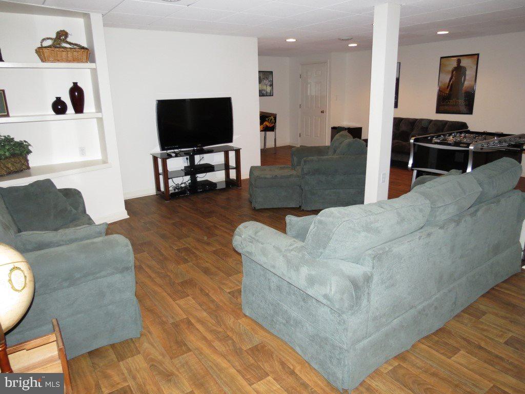 3673 Cheltenham Road York, PA 17402 - Photo 24 of 36 Gallery Image 24