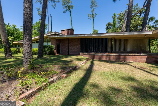 $219,988 | 482 Curry Street Northeast, Pelham, GA 31779