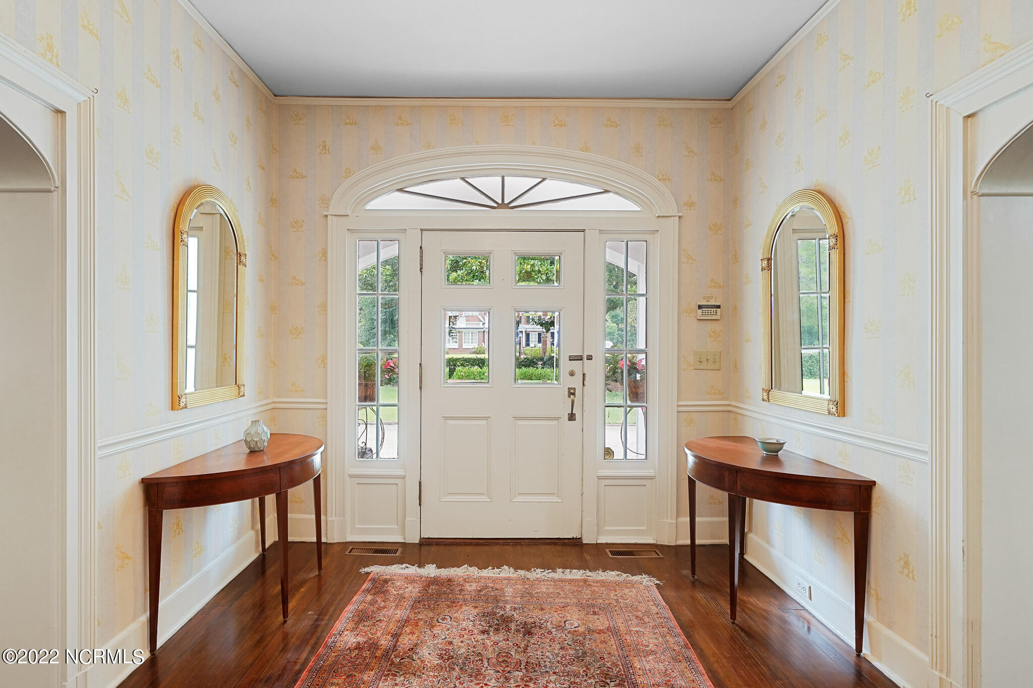 50 McCaskill Road West Pinehurst, NC 28374 - Photo 7 of 66 foyer