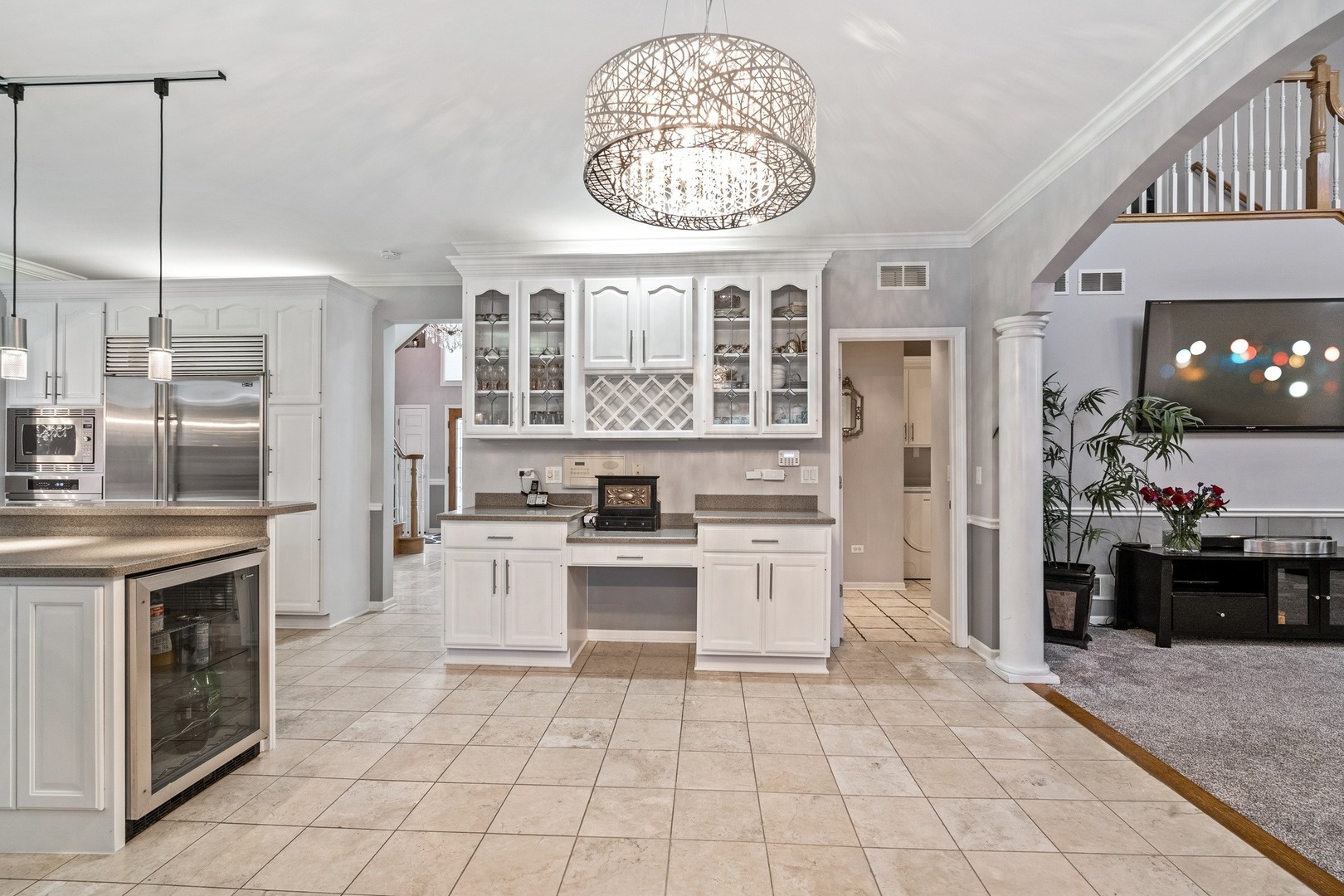 2623 Rutland Road Naperville, IL 60564 - Photo 7 of 33