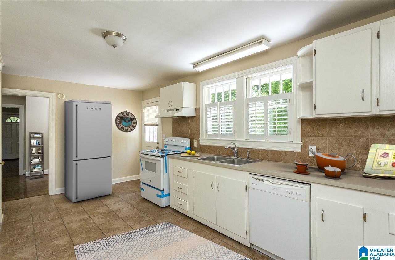 844 Hillcrest Road Birmingham, AL 35235 - Photo 10 of 41 Gallery Image 10