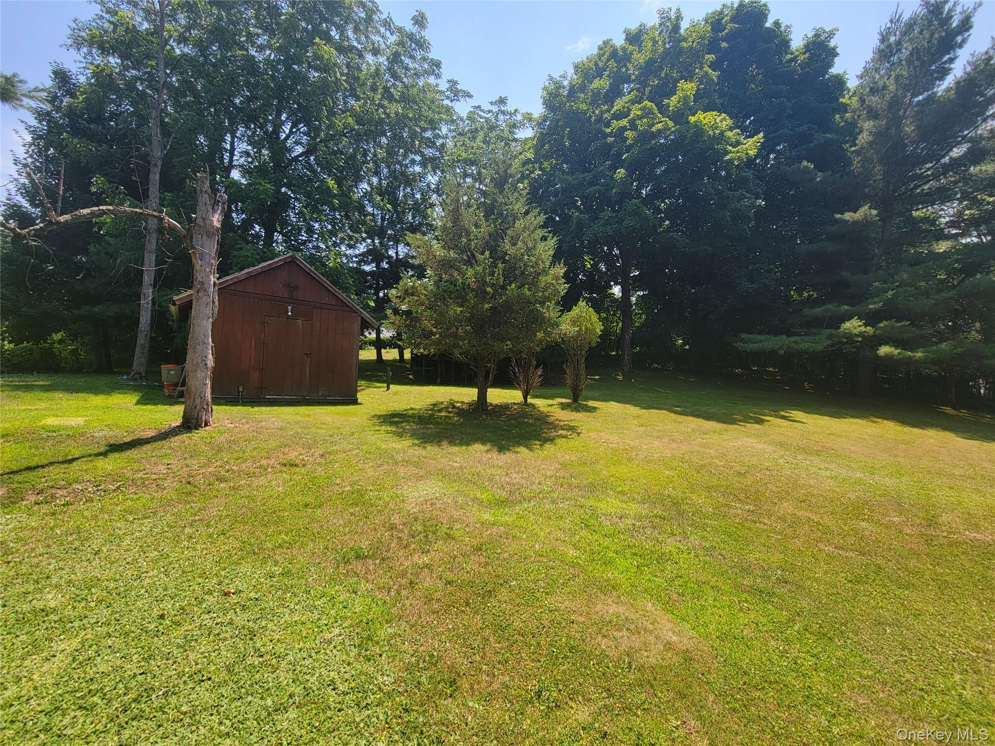 3 Albertson Road Marlboro, NY 12542 - Photo 11 of 34