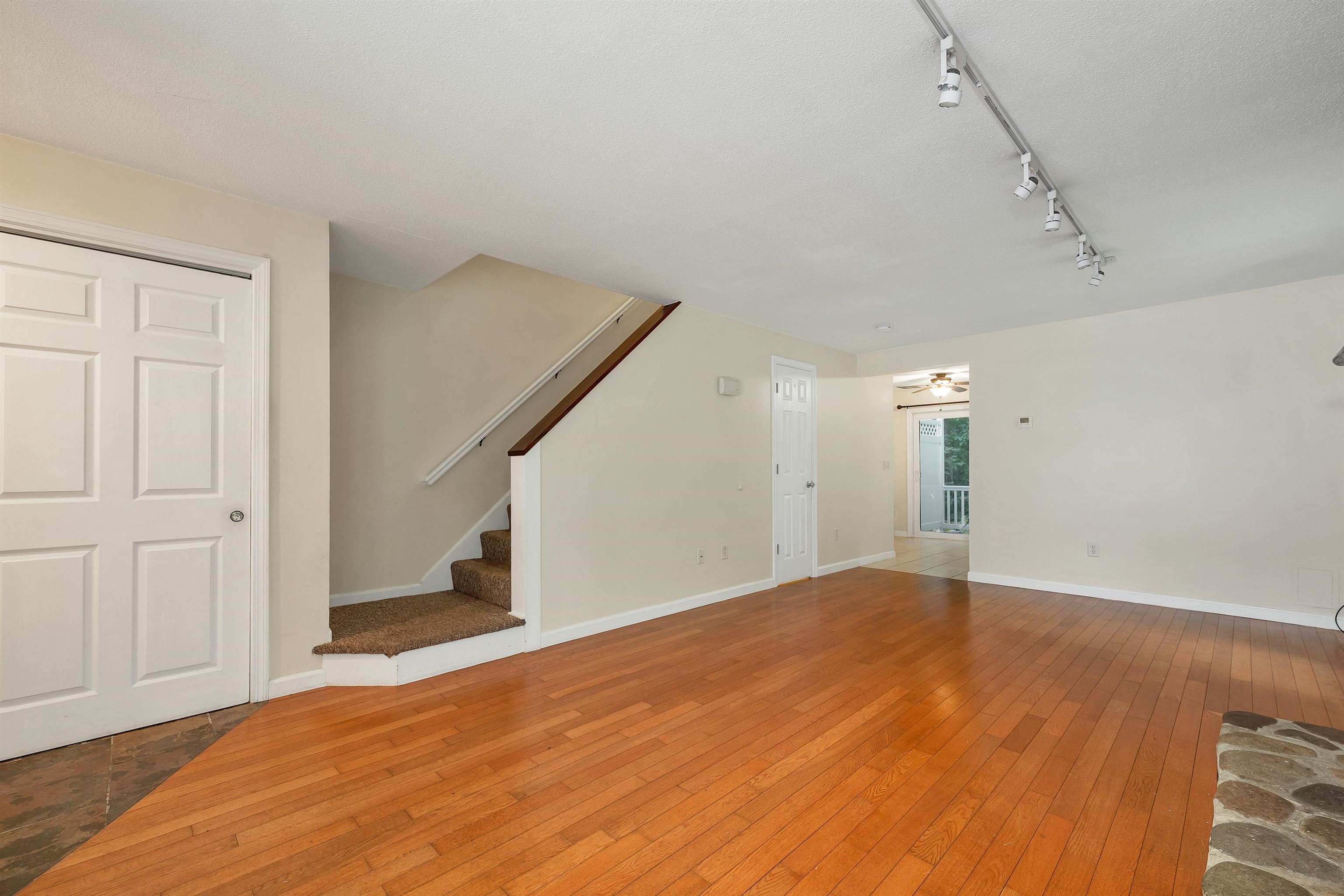 65 Woodland Green, Unit 65 Rochester, NH 03868 - Photo 12 of 49