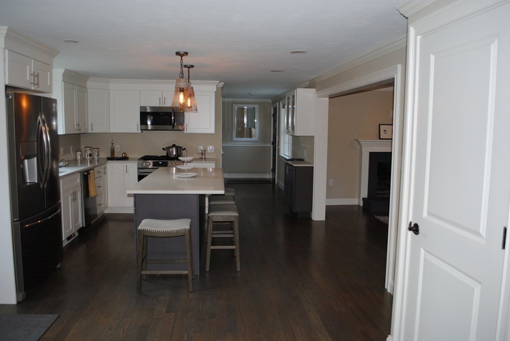 58 Howland Road Stoughton, MA 02072 - Photo 5 of 29 Gallery Image 5