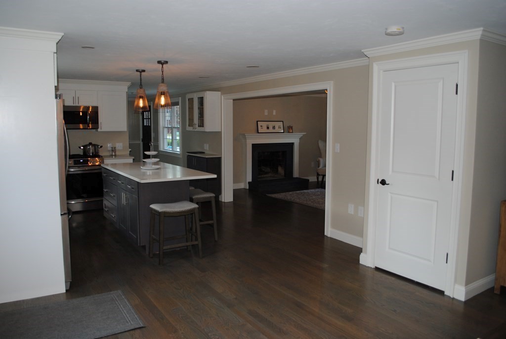 58 Howland Road Stoughton, MA 02072 - Photo 6 of 29 Gallery Image 6