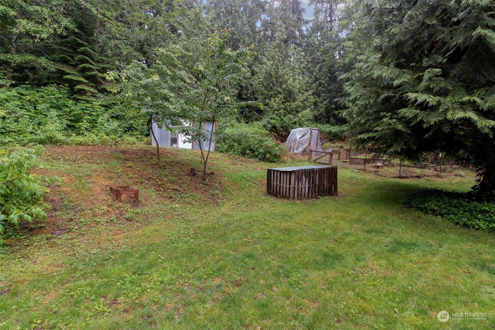 22514 53rd Avenue Southeast Bothell, WA 98021 - Photo 31 of 40 a backyard of a house with a yard and outdoor seating
