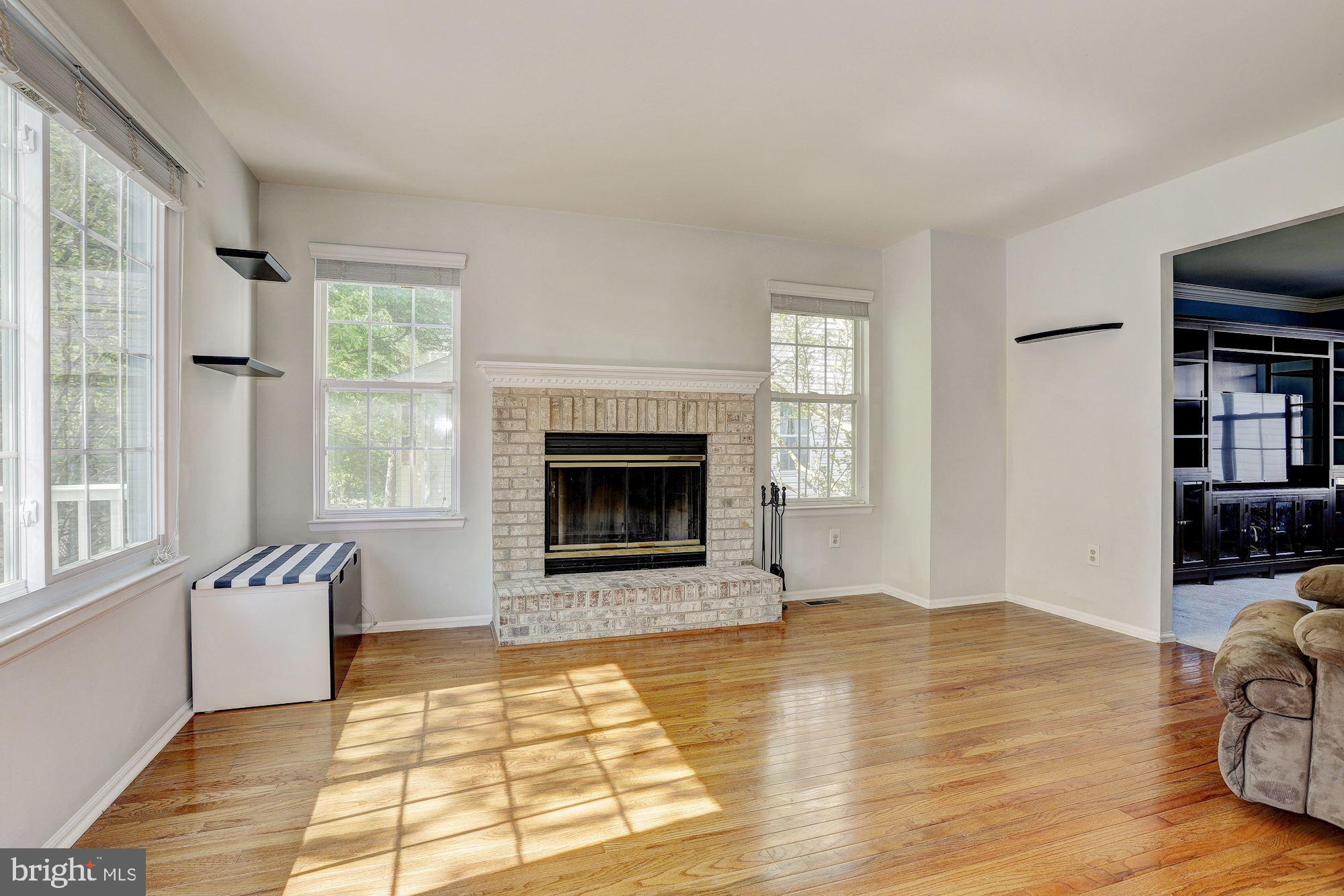 841 Sunny Chapel Road Odenton, MD 21113 - Photo 5 of 29 Family Room