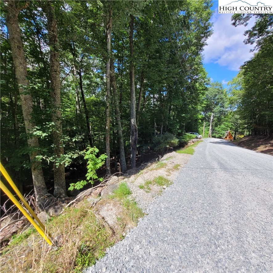 201 Jackpine Road Beech Mountain, NC 28604 - Photo 12 of 14 Gallery Image 12
