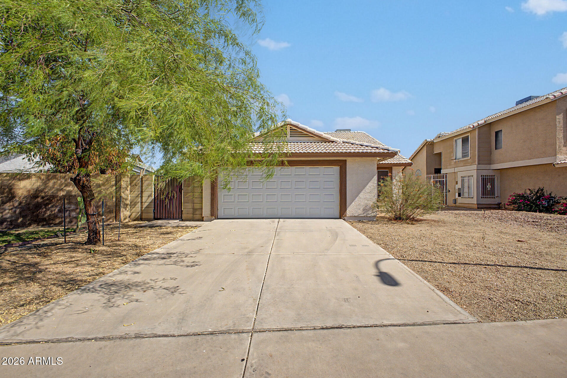 1621 East Darrel Road Phoenix, AZ 85042 - Photo 1 of 30 1 - Darrel