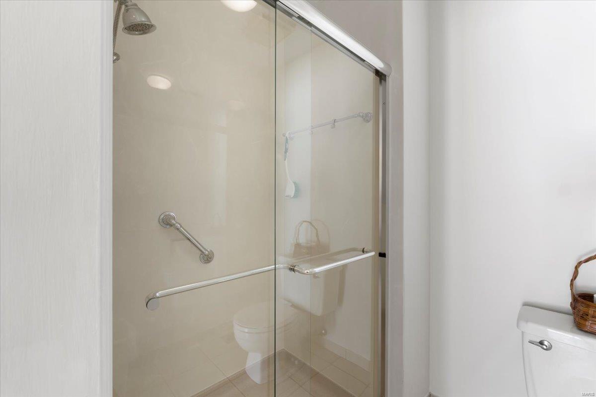 155 Forest Club Drive Clarkson Valley, MO 63005 - Photo 17 of 28