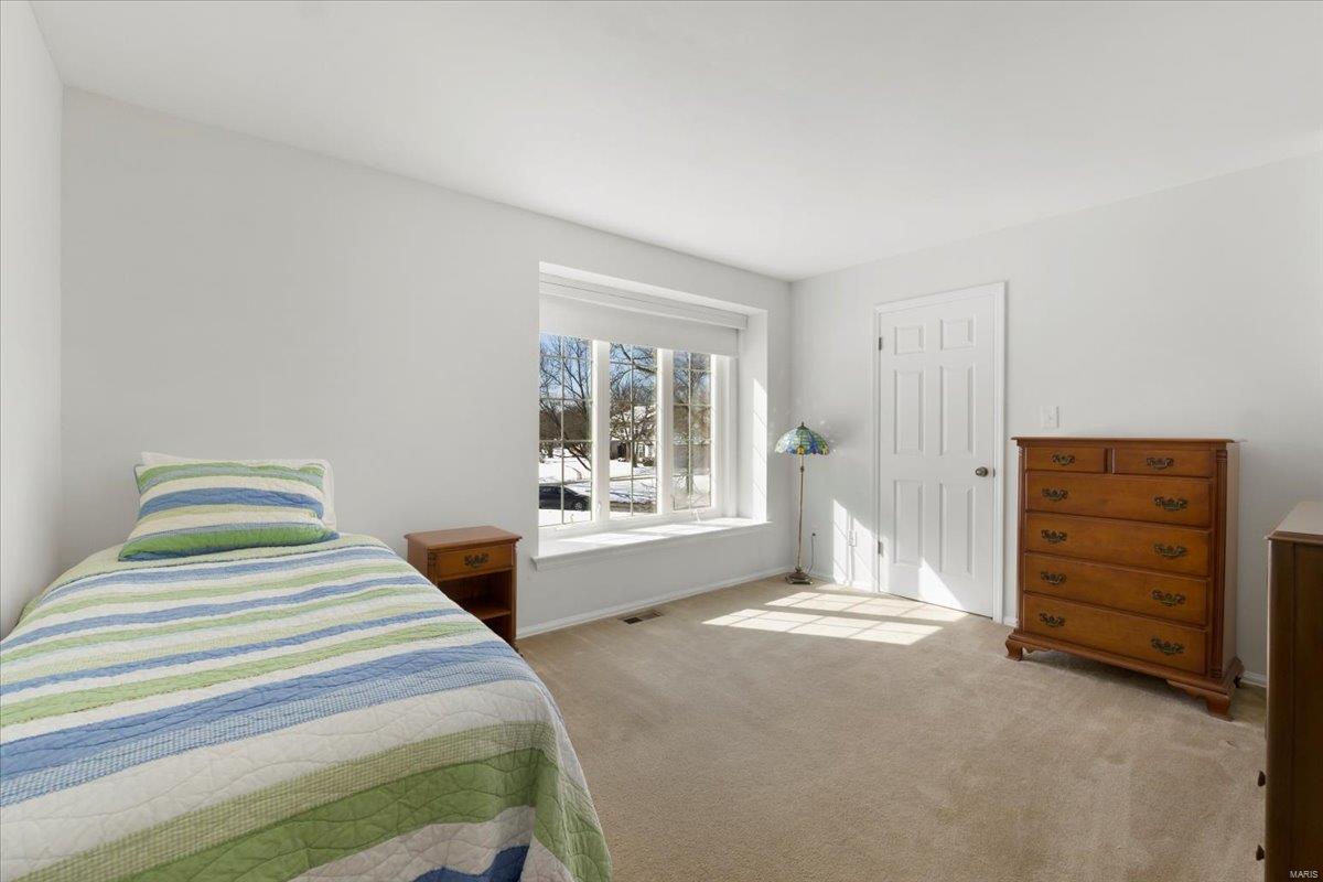 155 Forest Club Drive Clarkson Valley, MO 63005 - Photo 22 of 28