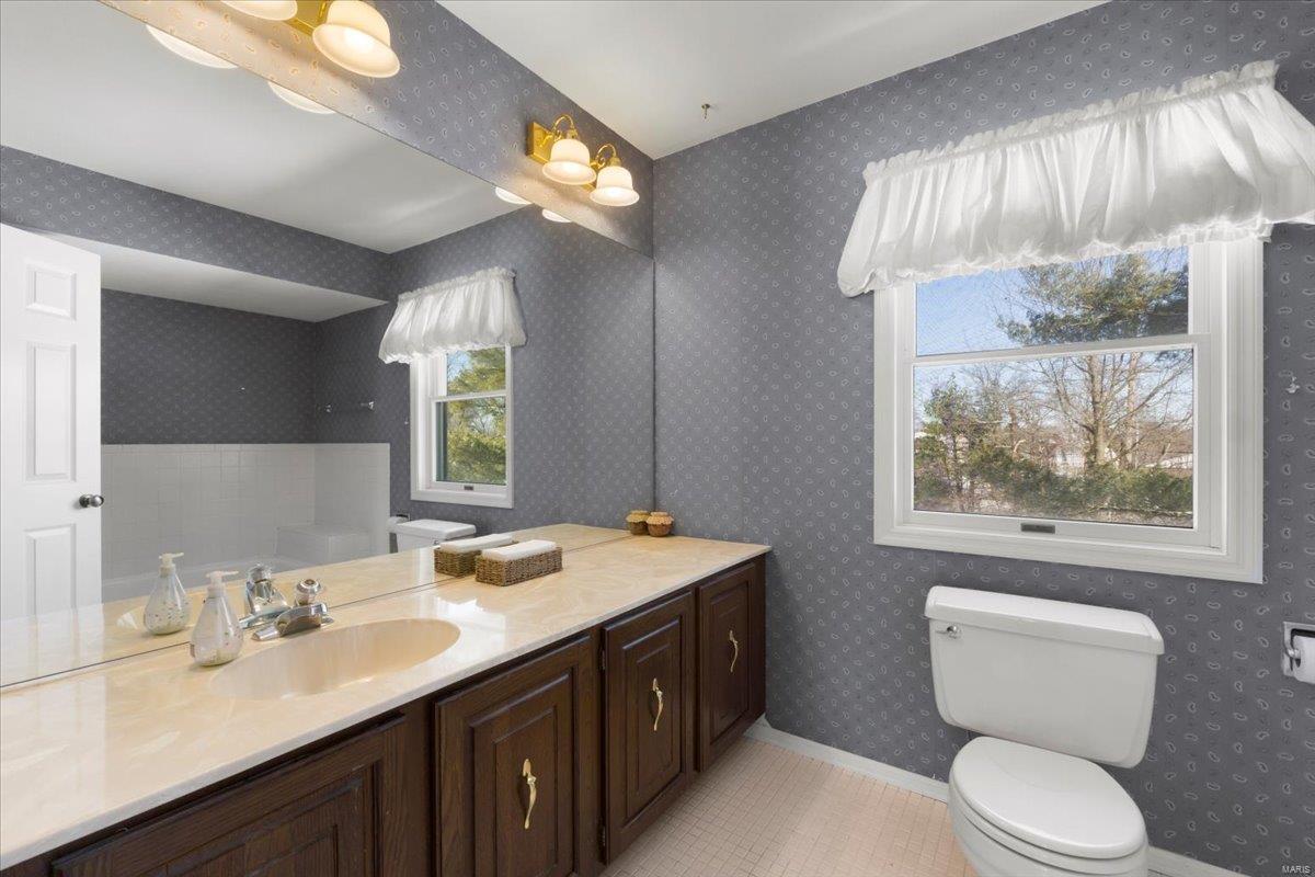 155 Forest Club Drive Clarkson Valley, MO 63005 - Photo 26 of 28