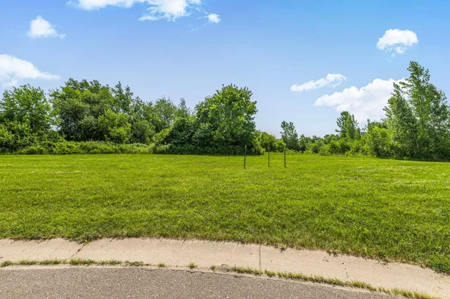 $7,500 | 217 Appaloosa Court, Braham, MN 55006