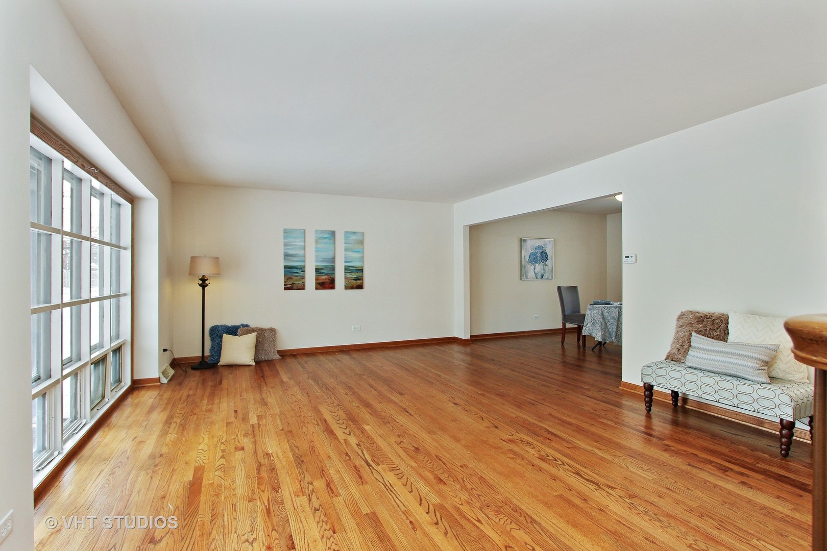 22 Downing Road Buffalo Grove, IL 60089 - Photo 3 of 21 Gallery Image 3