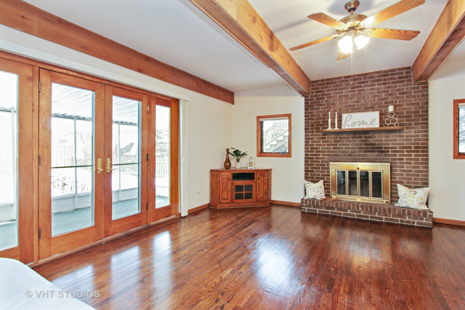 22 Downing Road Buffalo Grove, IL 60089 - Photo 9 of 21 Gallery Image 9