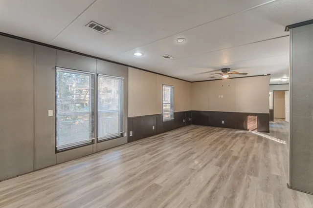 $1,400 | 13154 South Lee Shore Drive, Willis, TX 77318