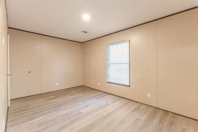 $1,400 | 13154 South Lee Shore Drive, Willis, TX 77318