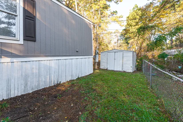 $1,400 | 13154 South Lee Shore Drive, Willis, TX 77318