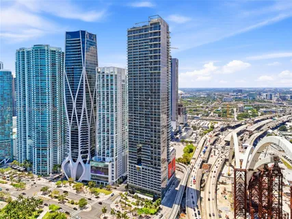 $950,000 | 1100 Biscayne Boulevard, Unit 4402, Miami, FL 33132