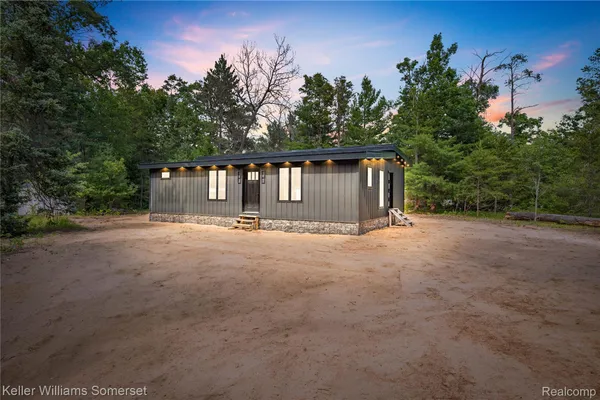 $219,000 | 202 Antelope Drive, Prudenville, MI 48651