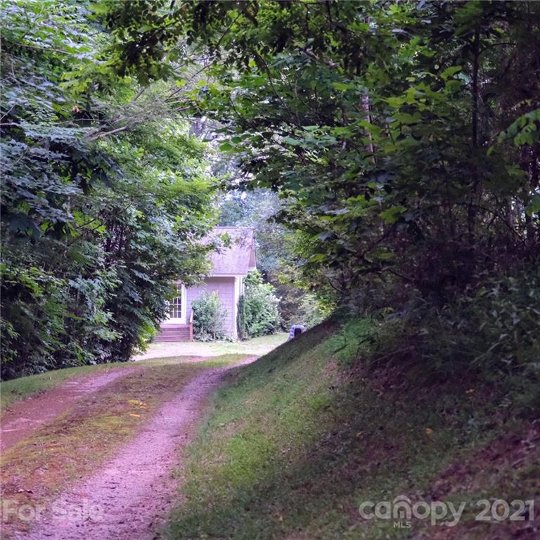 748 Rogers Road Franklin, NC 28734 - Photo 22 of 22 Gallery Image 22