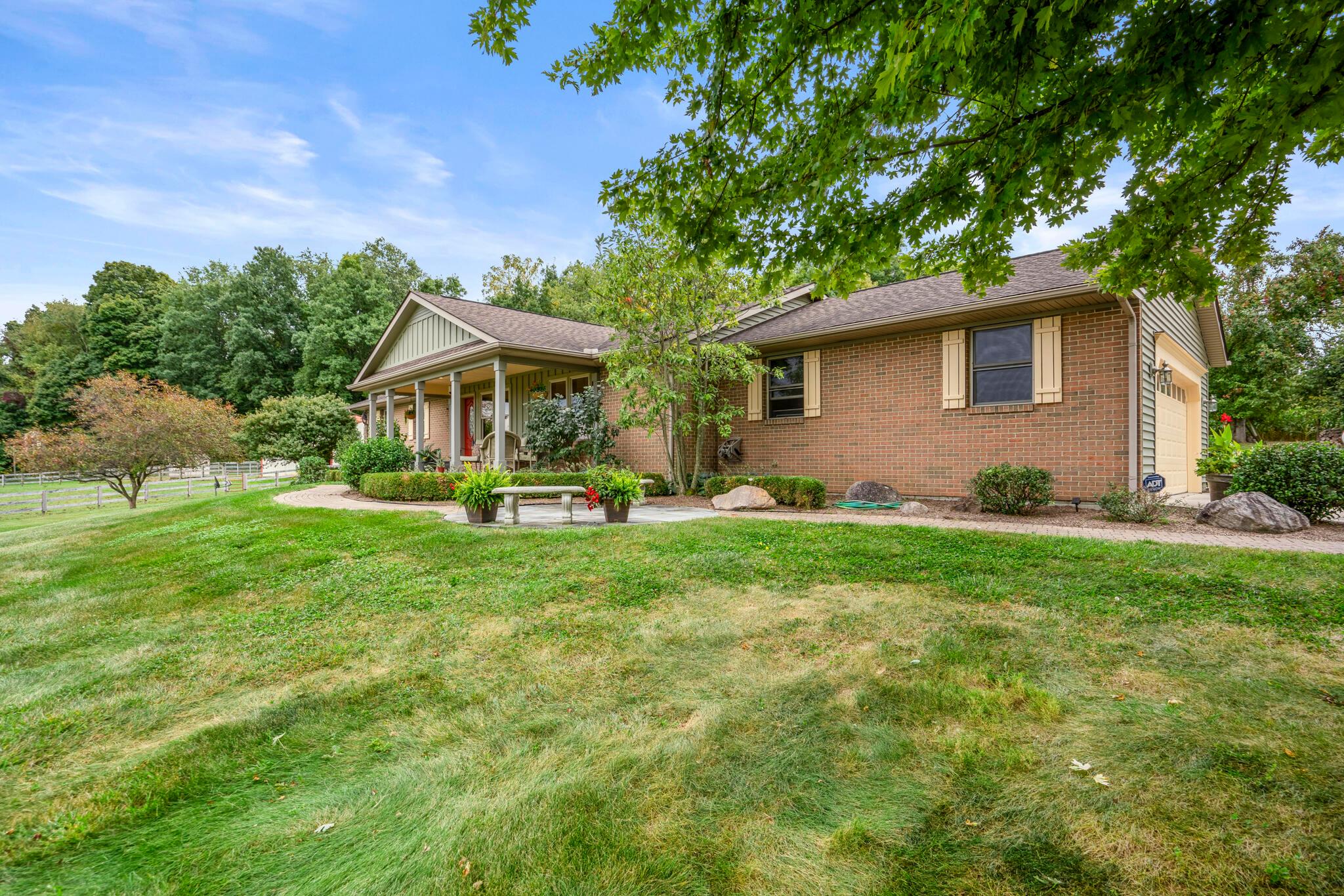 5773 Royalton Road Southwest Lancaster, OH 43130 - Photo 8 of 68 DSC05469-HDR