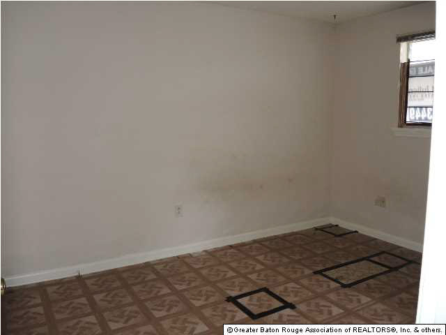 1859 Fairchild Street Baton Rouge, LA 70807 - Photo 4 of 8 Gallery Image 4
