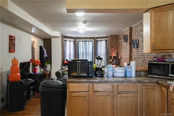 $364,000 | 138-142 South Clark Street, Newburgh, NY 12550