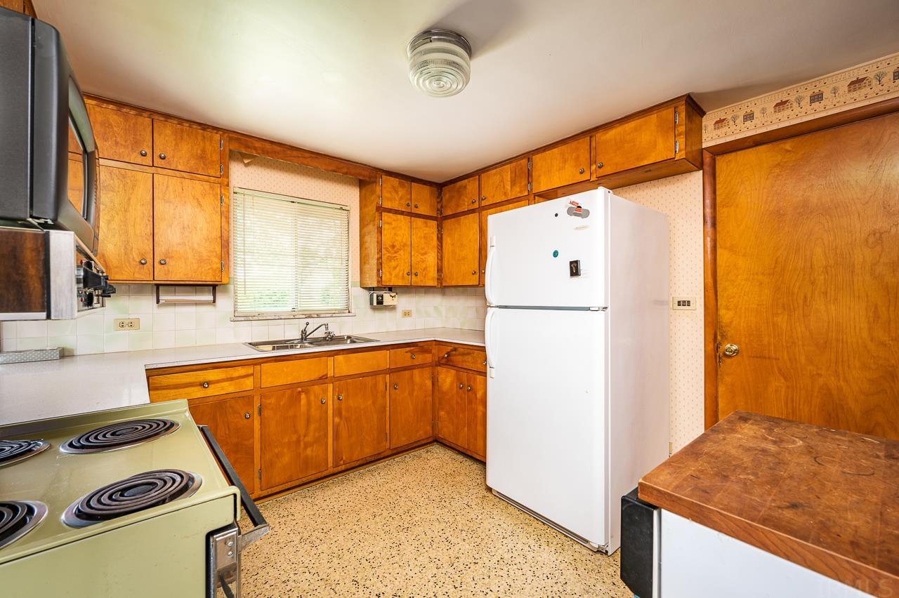 12331 Kress Road Roanoke, IN 46783 - Photo 12 of 35