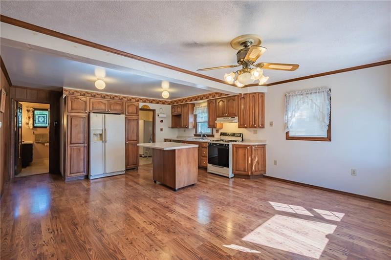 136 Weir Cole Road Prosperity, PA 15329 - Photo 15 of 25