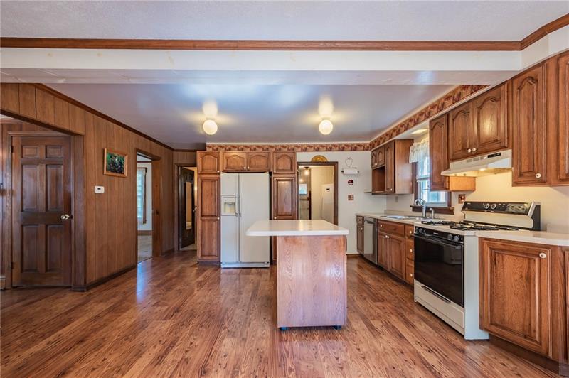 136 Weir Cole Road Prosperity, PA 15329 - Photo 17 of 25