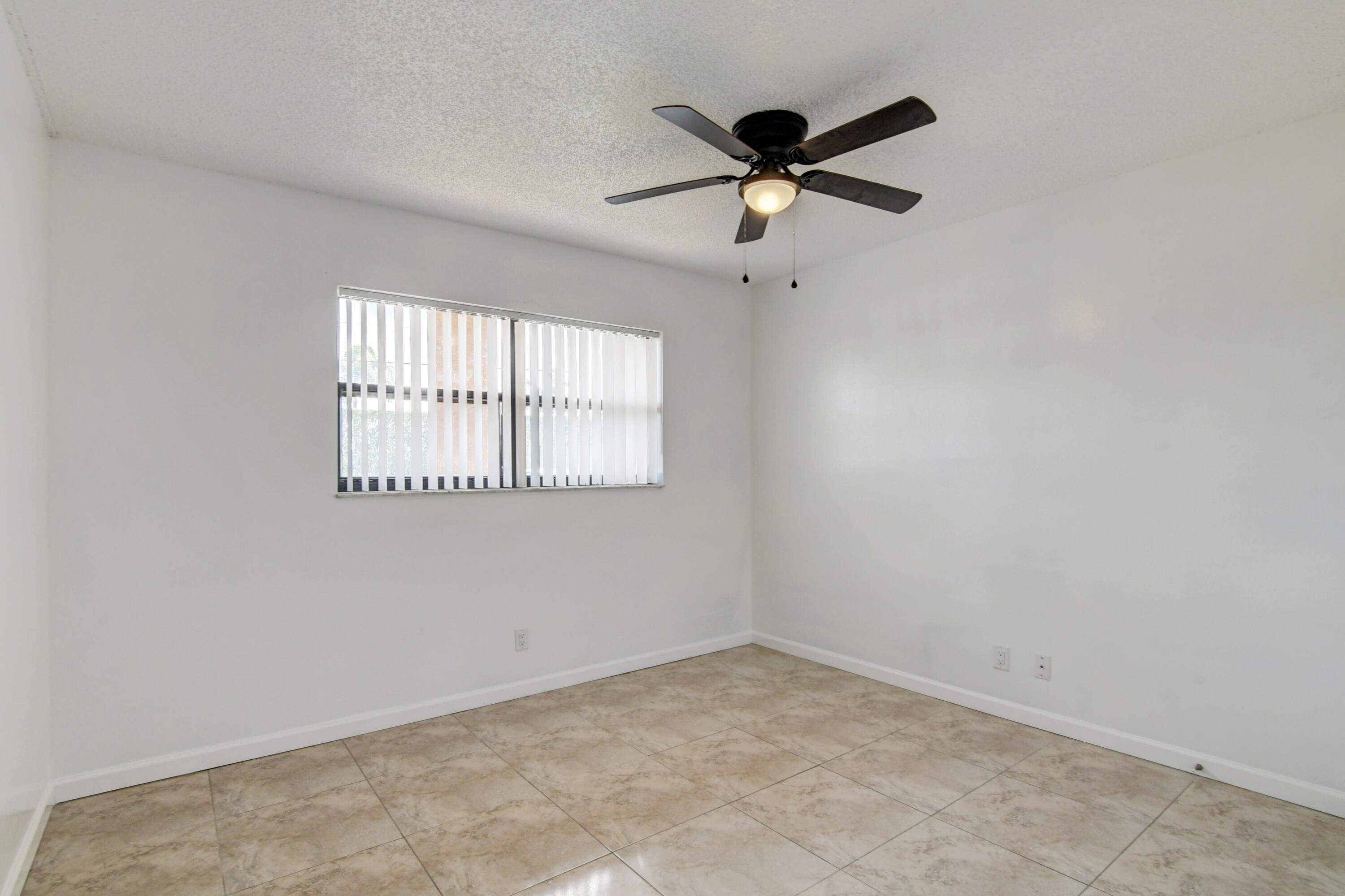 2141 Woolbright Road, Unit L101 Boynton Beach, FL 33426 - Photo 31 of 46 31_dsc_0205_6_7_8_9