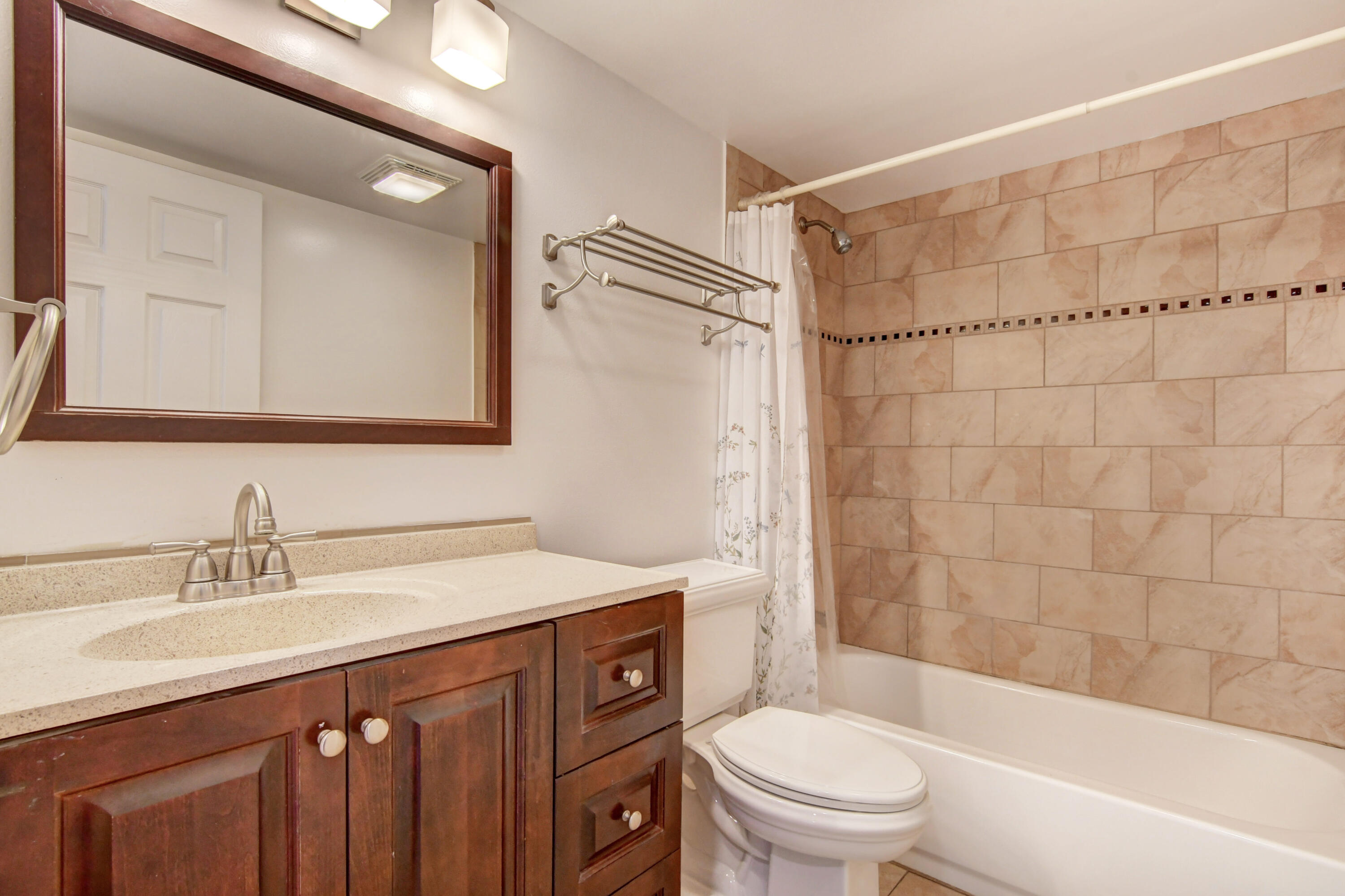 2141 Woolbright Road, Unit L101 Boynton Beach, FL 33426 - Photo 32 of 46 32_dsc_0215_6_7_8_9