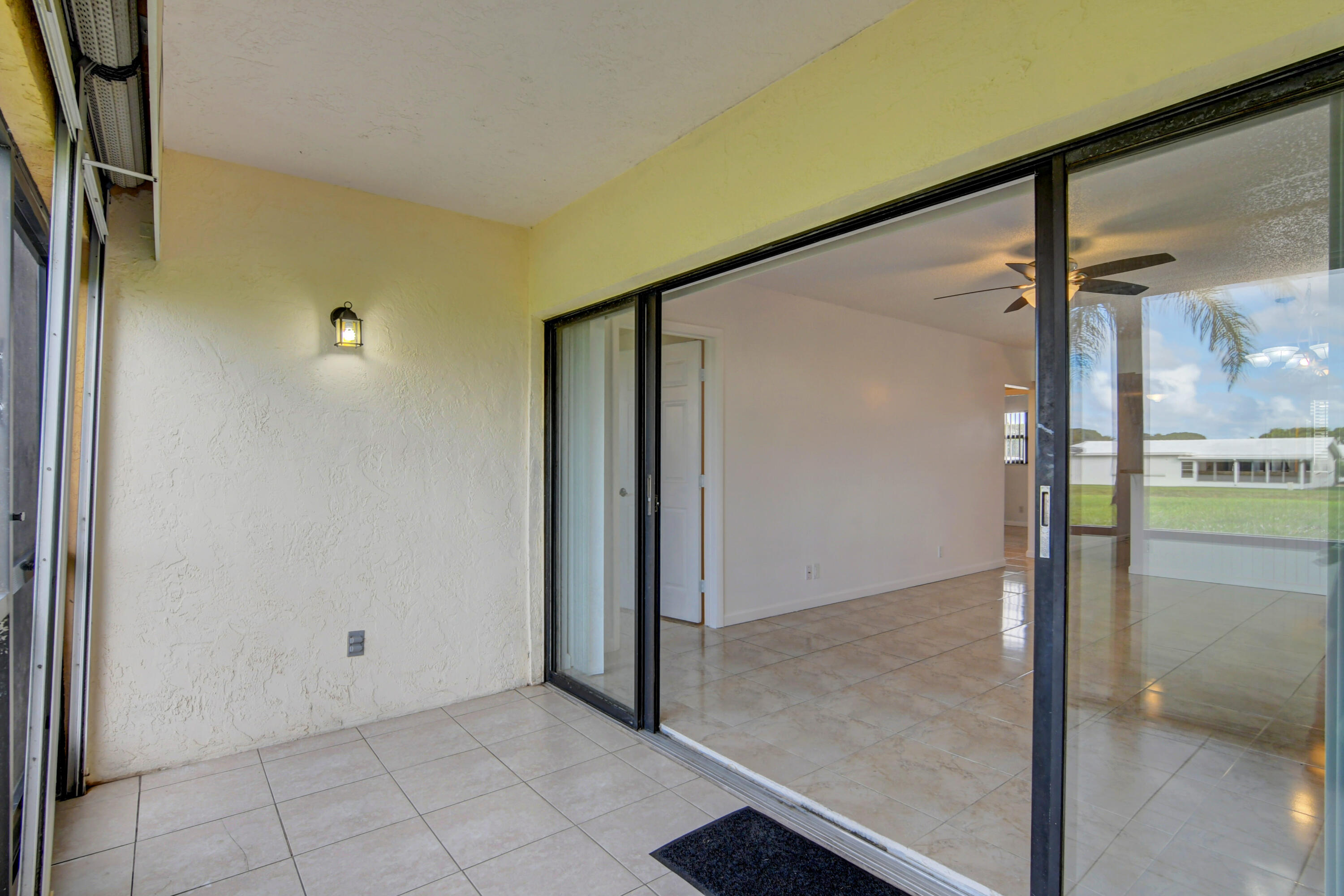 2141 Woolbright Road, Unit L101 Boynton Beach, FL 33426 - Photo 38 of 46 38_dsc_0260_1_2_3_4