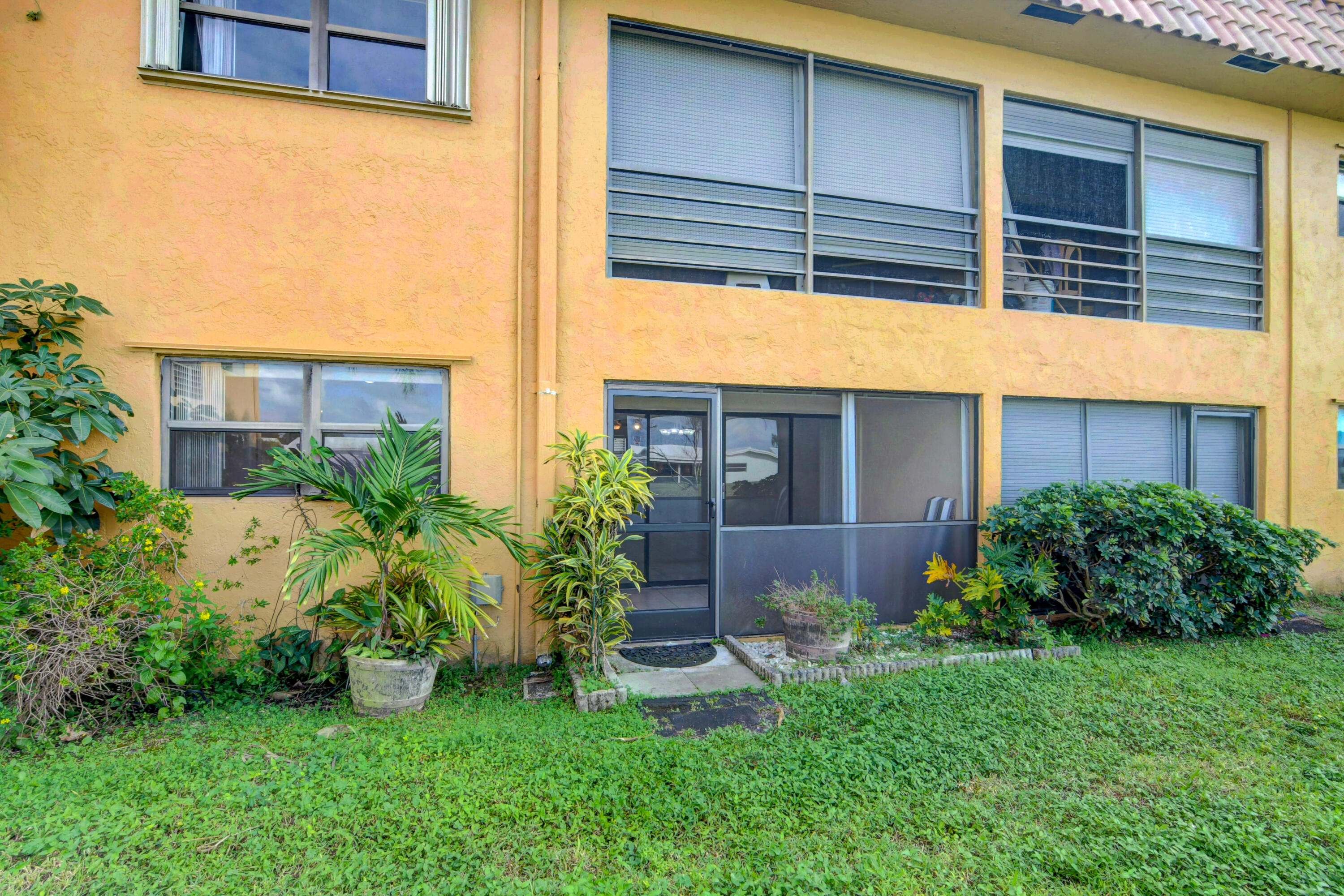 2141 Woolbright Road, Unit L101 Boynton Beach, FL 33426 - Photo 39 of 46 39_dsc_0265_6_7_8_9