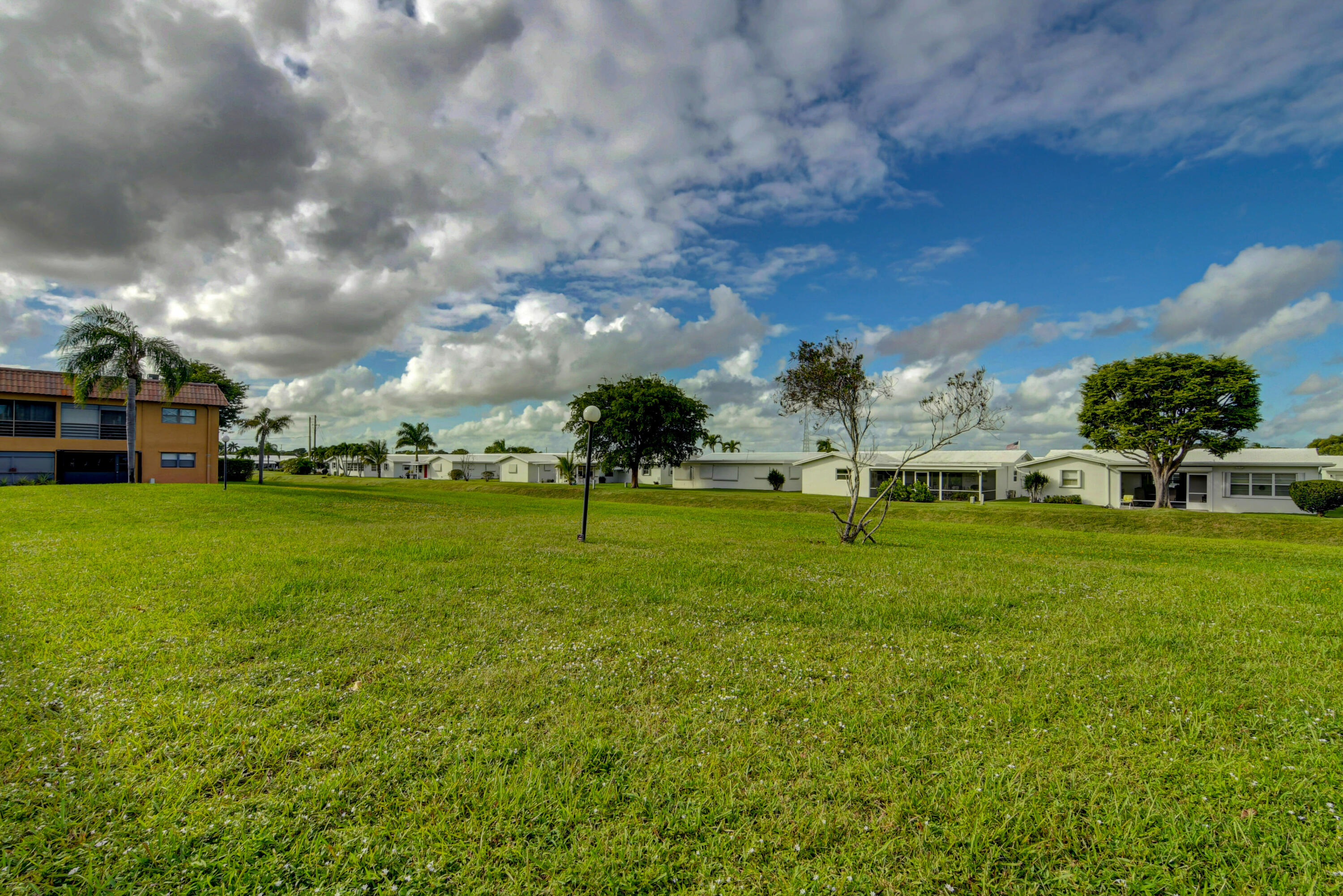 2141 Woolbright Road, Unit L101 Boynton Beach, FL 33426 - Photo 42 of 46 42_dsc_0290_1_2_3_4