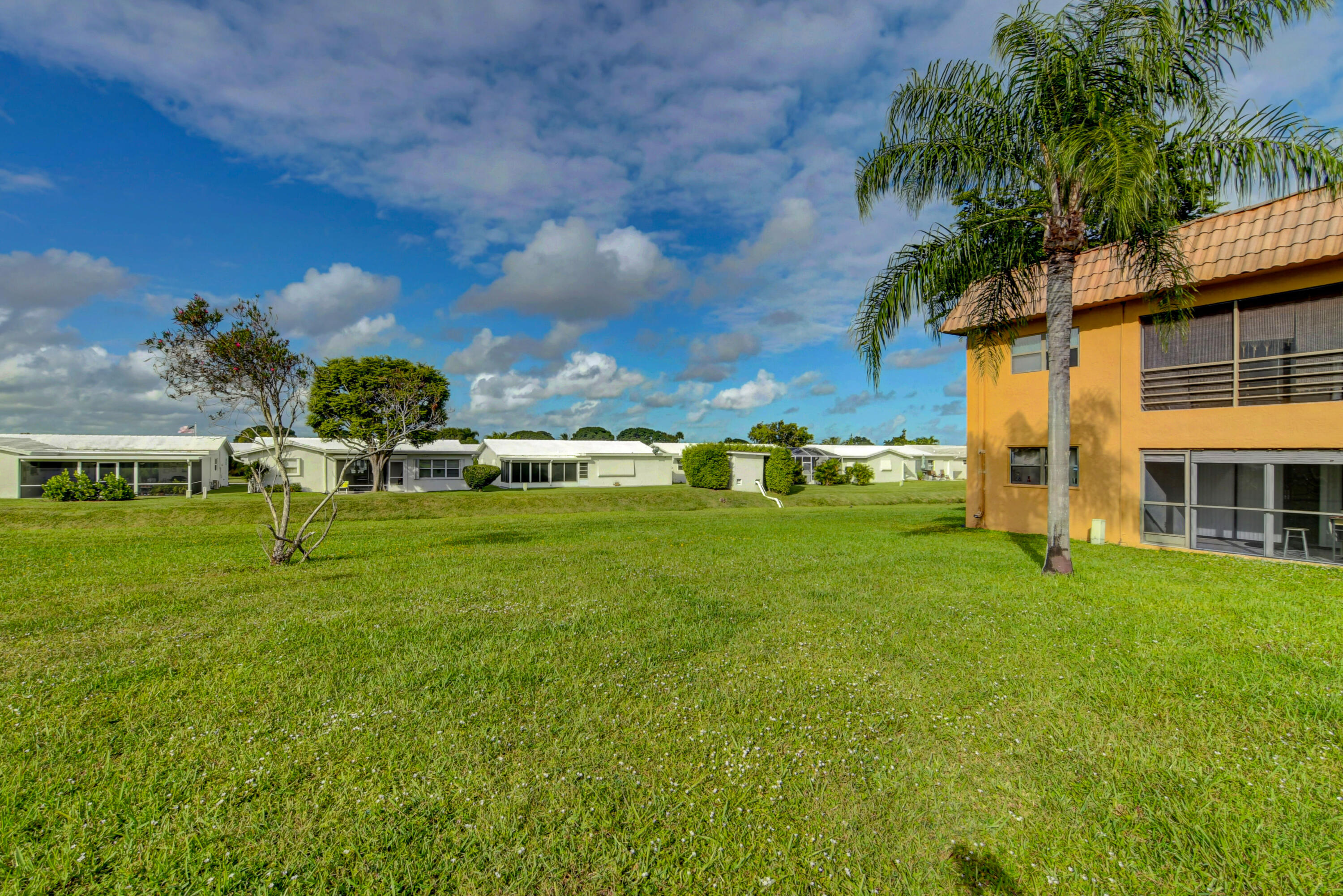 2141 Woolbright Road, Unit L101 Boynton Beach, FL 33426 - Photo 44 of 46 44_dsc_0300_1_2_3_4