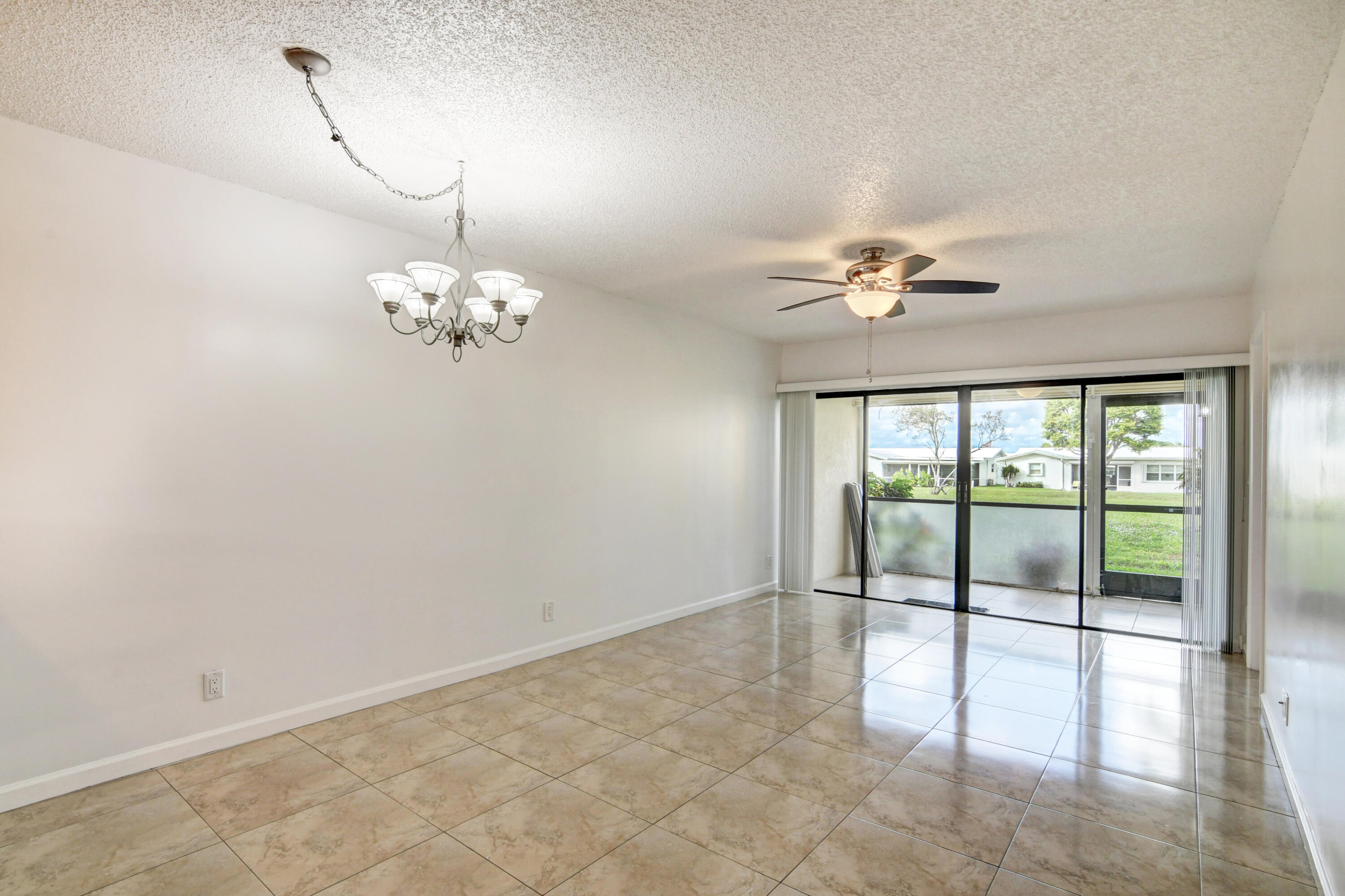2141 Woolbright Road, Unit L101 Boynton Beach, FL 33426 - Photo 9 of 46 09_dsc_0010_1_2_3_4
