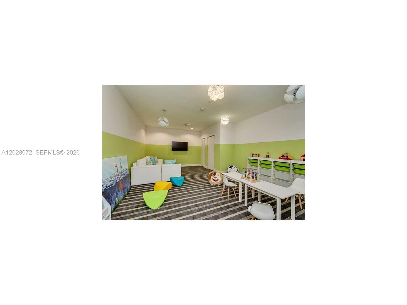 600 Northeast 27th Street, Unit 1504 Miami, FL 33137 - Photo 20 of 20 CHILD PLAY AREA