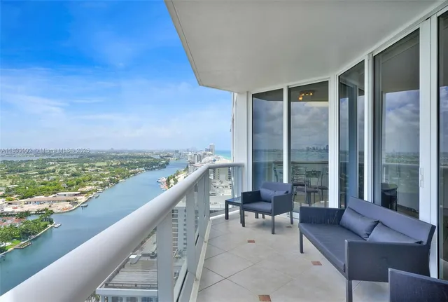 $5,500 | 4779 Collins Avenue, Unit 3406, Miami Beach, FL 33140