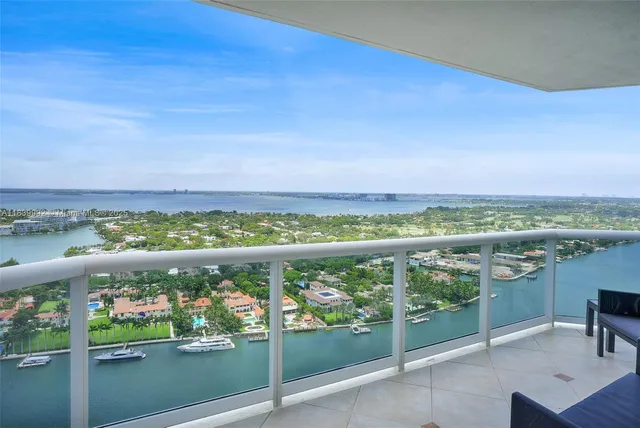 $5,500 | 4779 Collins Avenue, Unit 3406, Miami Beach, FL 33140
