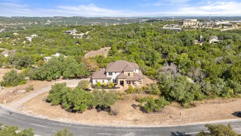 $899,000 | 19200 White Horse Cove, Spicewood, TX 78669