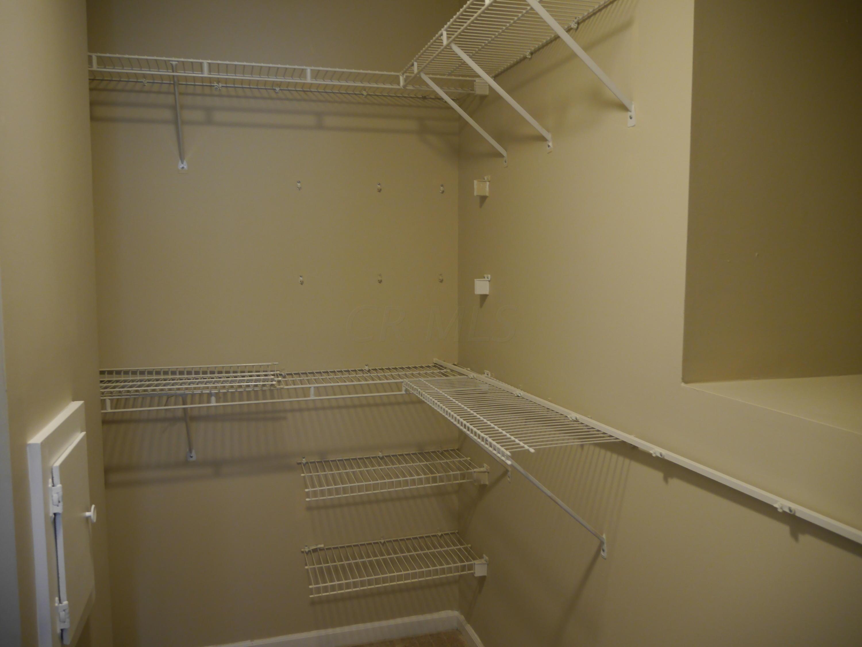 416 Barrington Ridge Pataskala, OH 43062 - Photo 25 of 37 Gallery Image 25