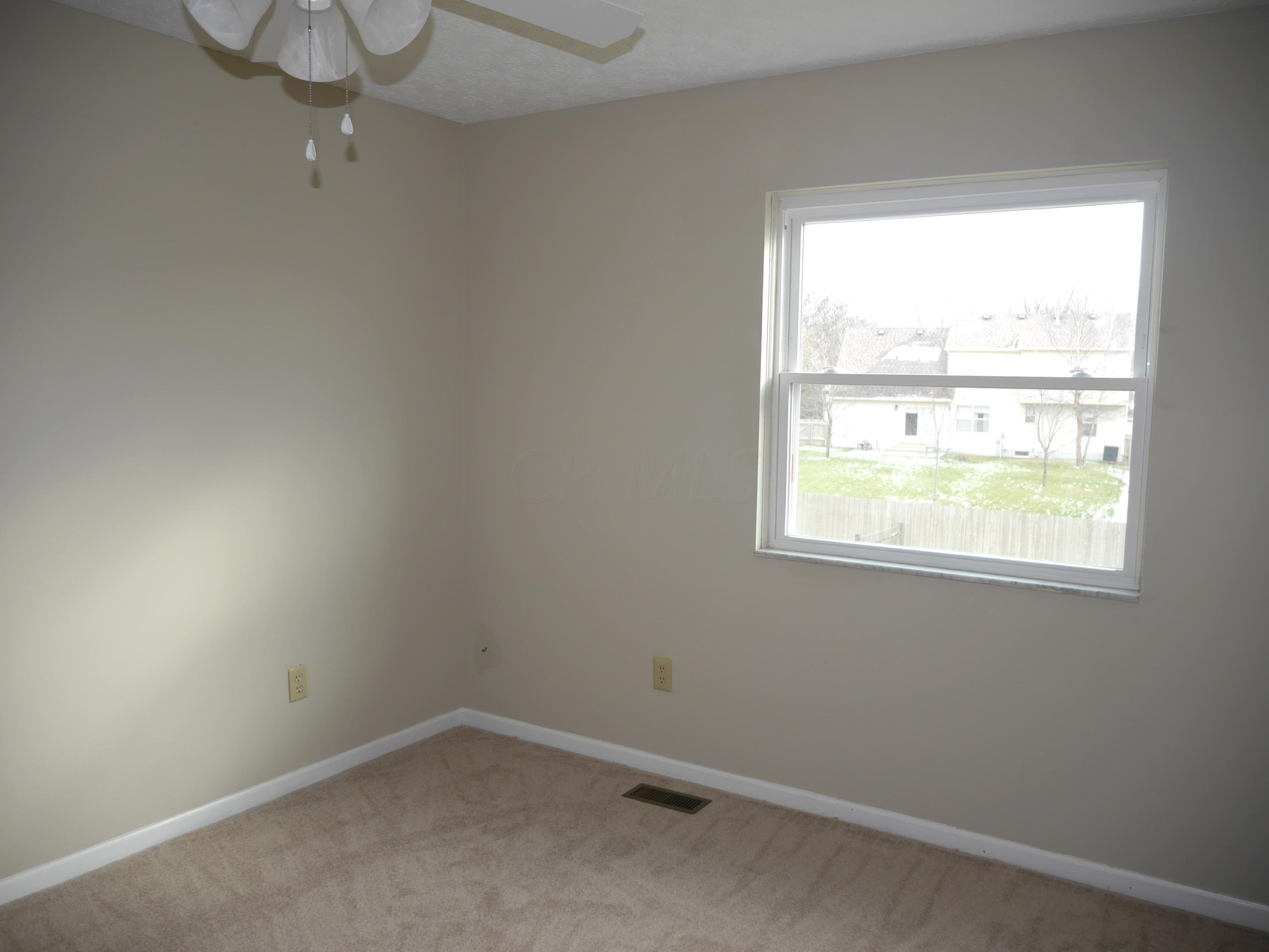 416 Barrington Ridge Pataskala, OH 43062 - Photo 33 of 37 Gallery Image 33