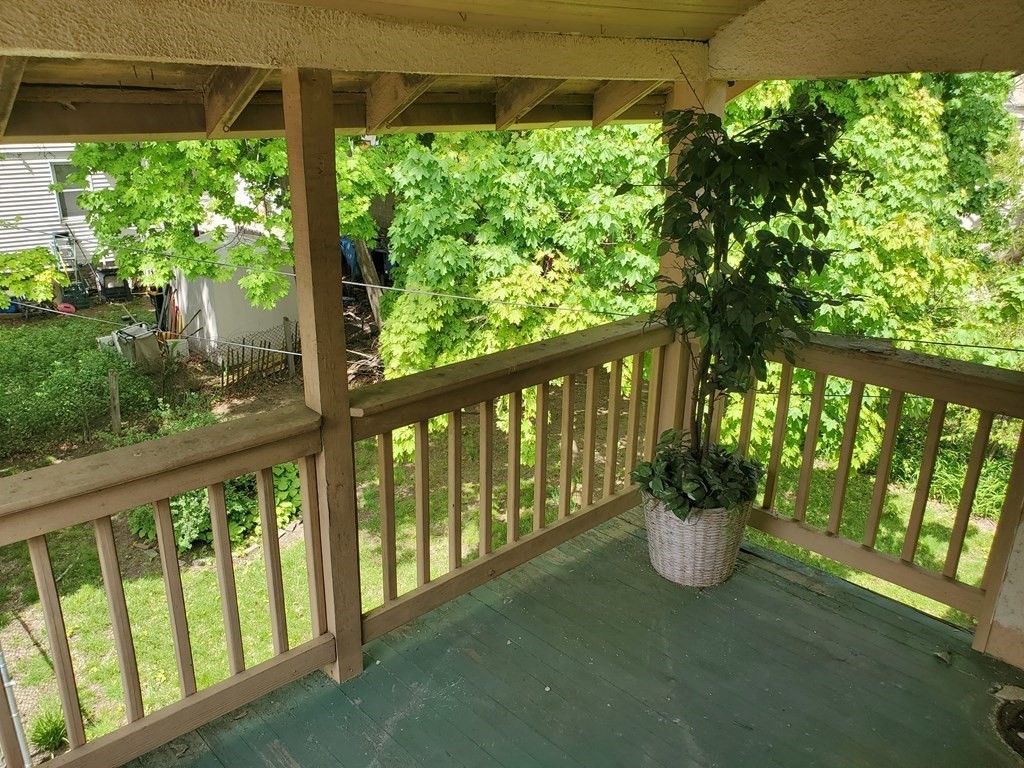 86 Rochelle Street Springfield, MA 01109 - Photo 4 of 24 Gallery Image 4